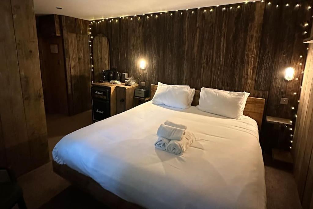 Quirky Retreats - The Hidden Retreat *